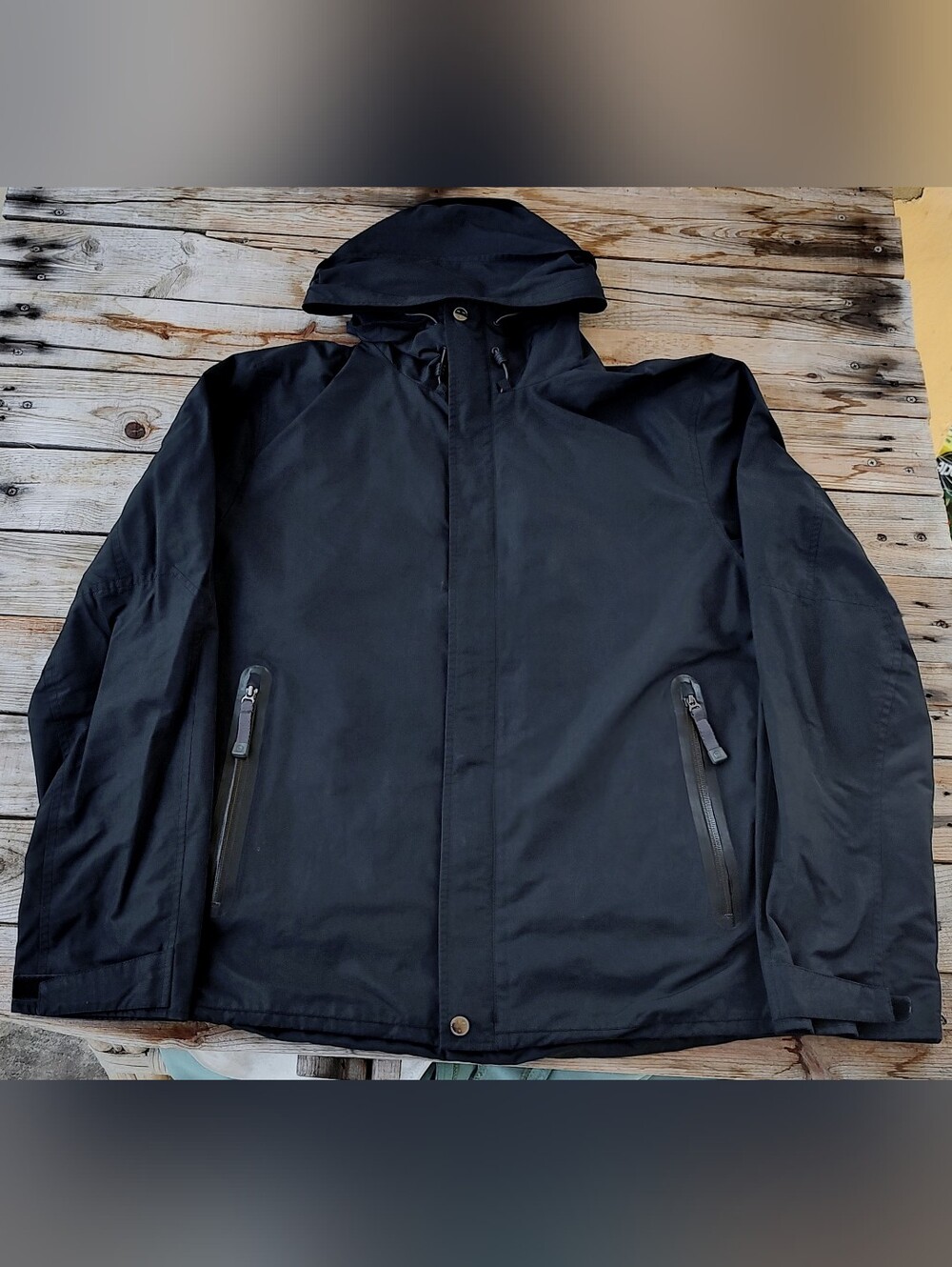 2000's Tumi tech waterproof jacket with hood  men's Size Large